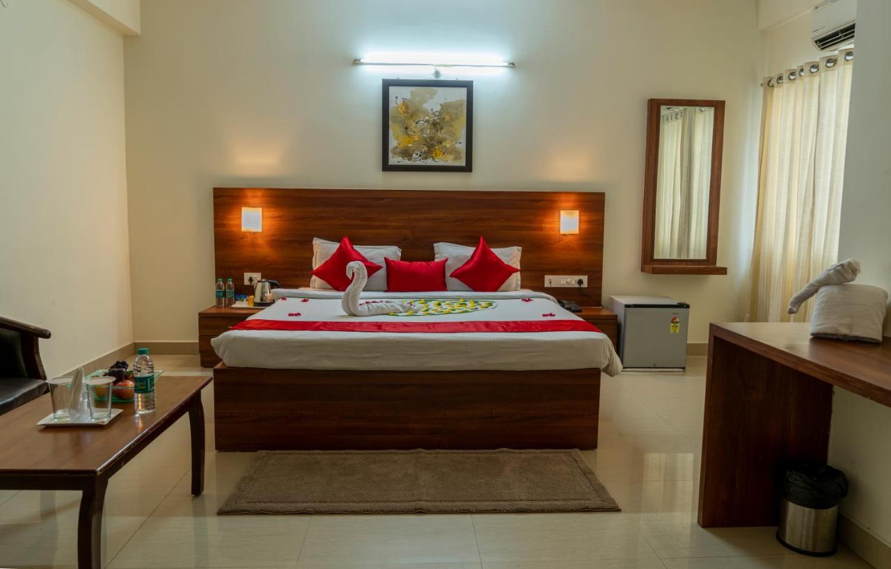 Fabhotel Prime Krrish Inn Hyderabad Exterior foto